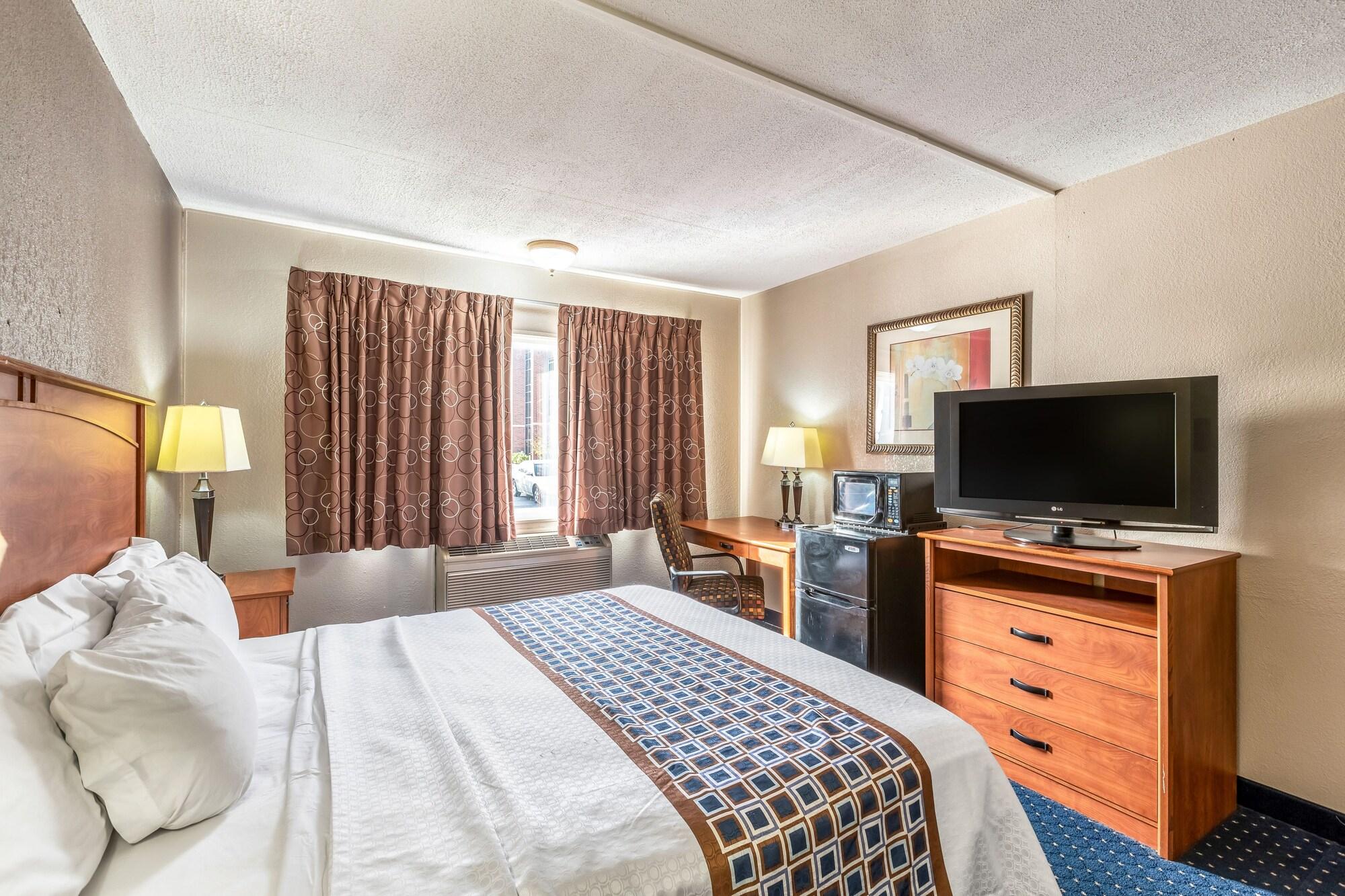 Magnuson Hotel Detroit Airport Romulus Εξωτερικό φωτογραφία